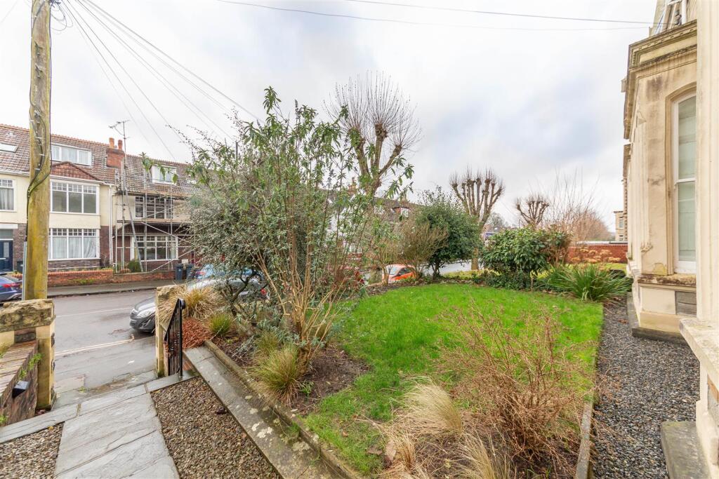 Additional property image - Cranbrook Road | Redland