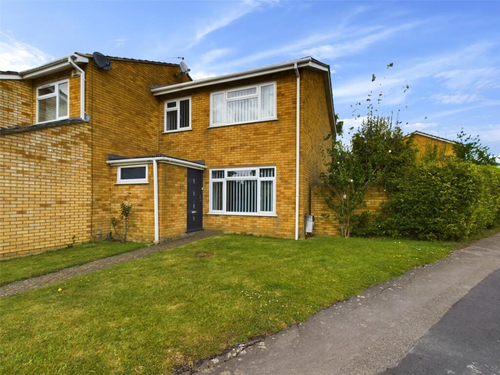 3 bedroom semidetached house for sale in Hedgerley, Chinnor