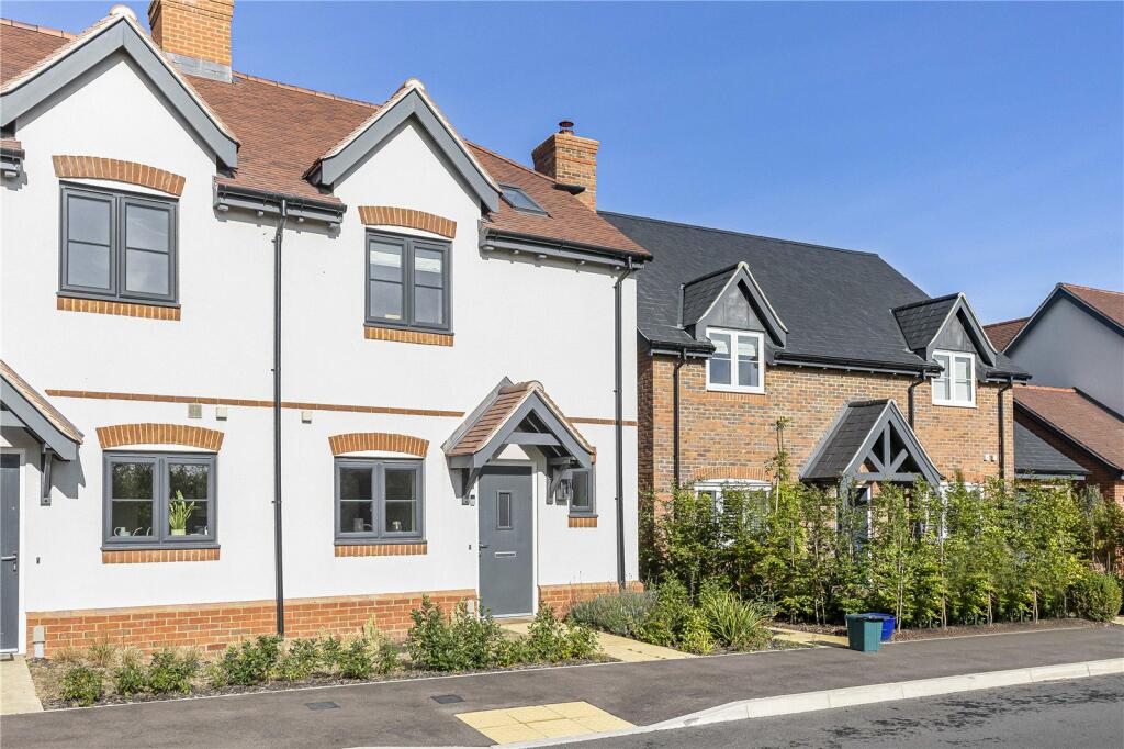 Main image of property: Poplar Way, Ickford, Aylesbury, Buckinghamshire, HP18