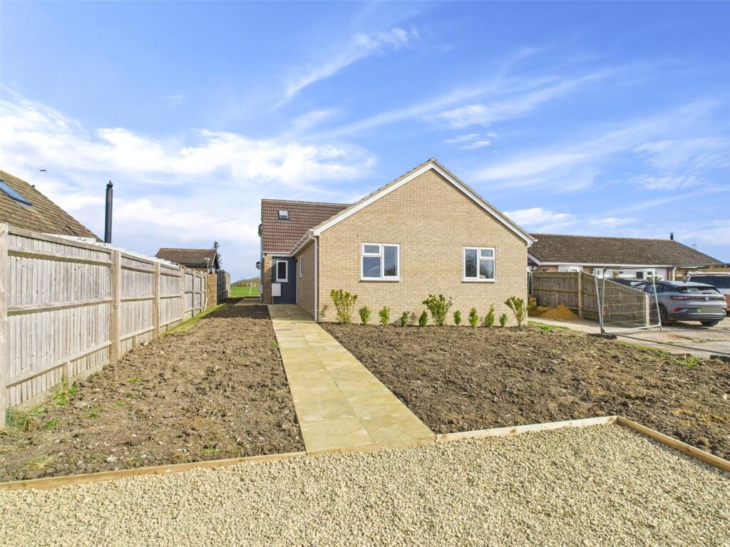 Main image of property: Holliers Close, Sydenham, Chinnor, OX39