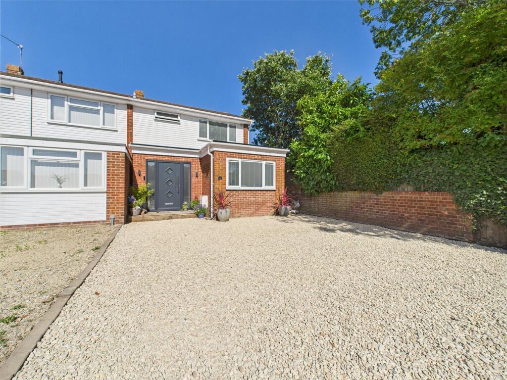 Main image of property: Springfield Gardens, Chinnor, Oxfordshire, OX39