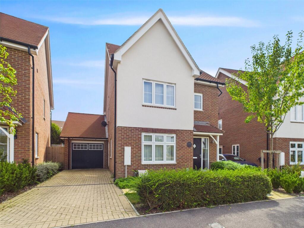 Main image of property: Rushland Field, Chinnor, Oxfordshire, OX39