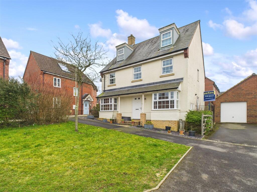 Main image of property: Kiln Avenue, Chinnor, Oxfordshire, OX39