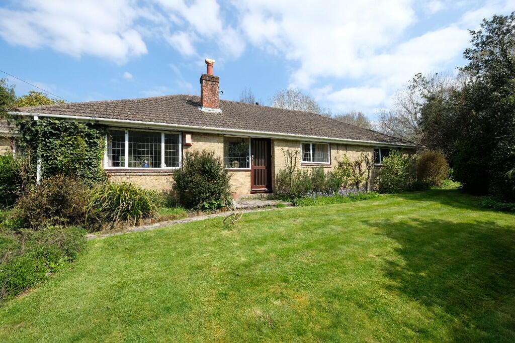 Main image of property: Eling Hill, Totton, Southampton, SO40 9HF