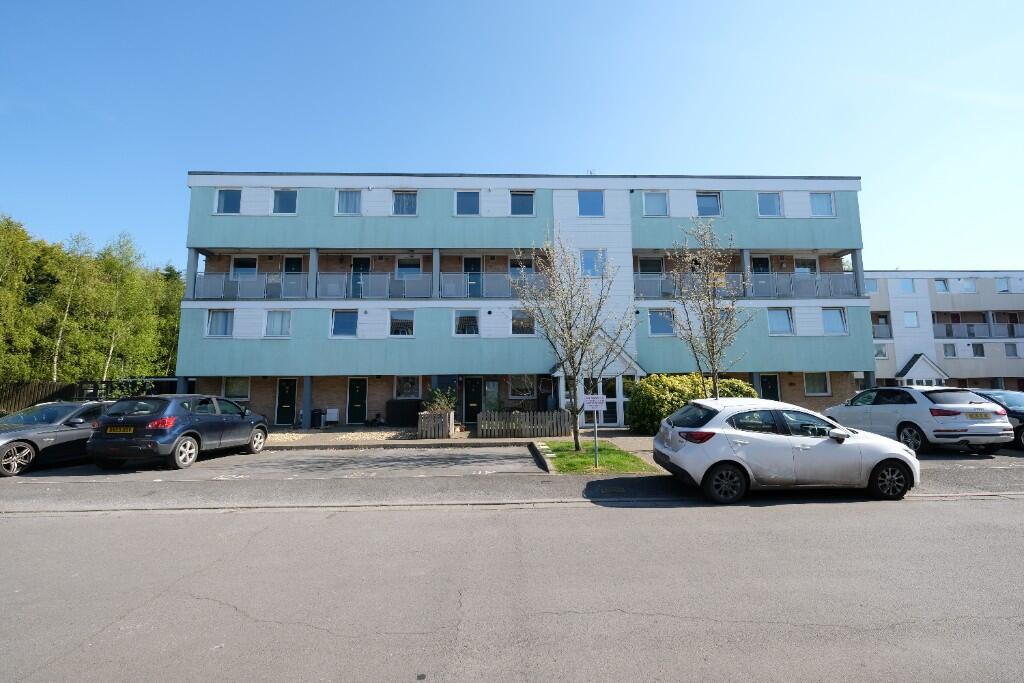 Main image of property: Africa Drive, Marchwood, Southampton, SO40 4WG