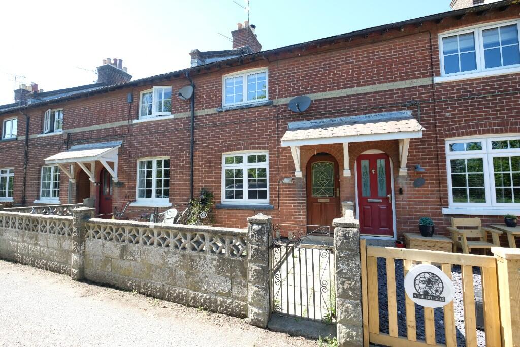Main image of property: Magazine Lane, Marchwood, Southampton, SO40 4UX