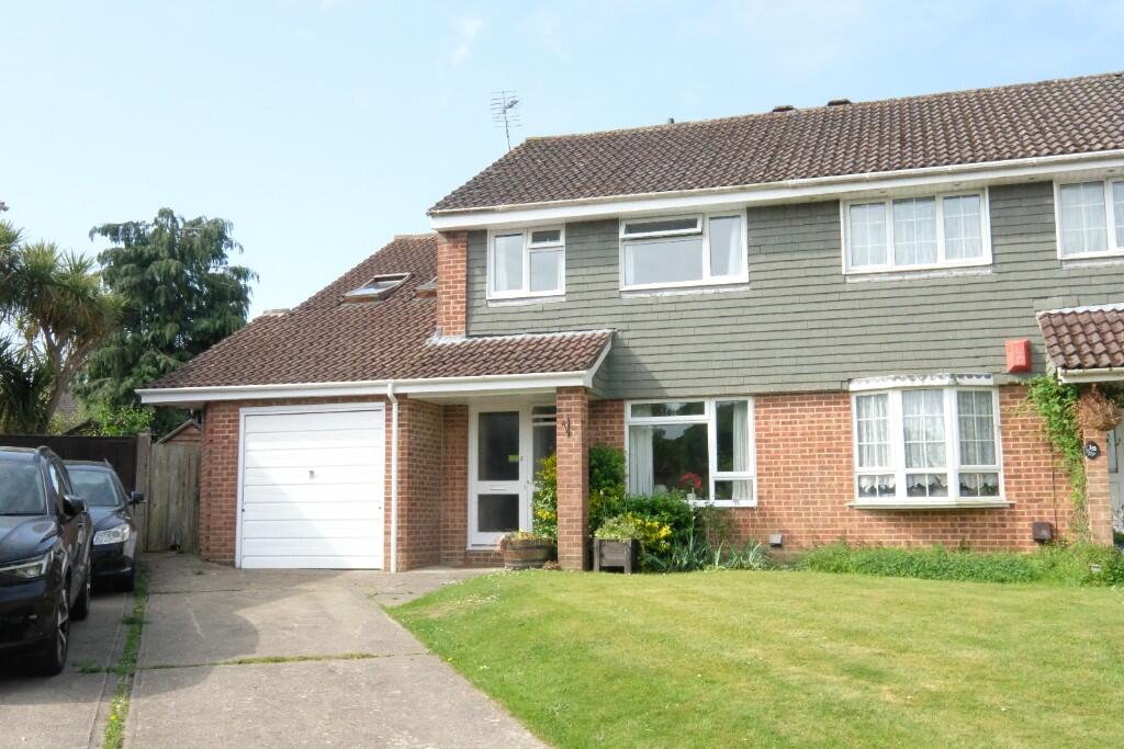 Main image of property: Corsair Drive, Dibden, Southampton, SO45 5UF