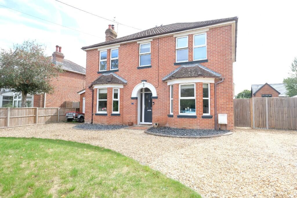 Main image of property: Cooks Lane, Calmore, SO40 2RU
