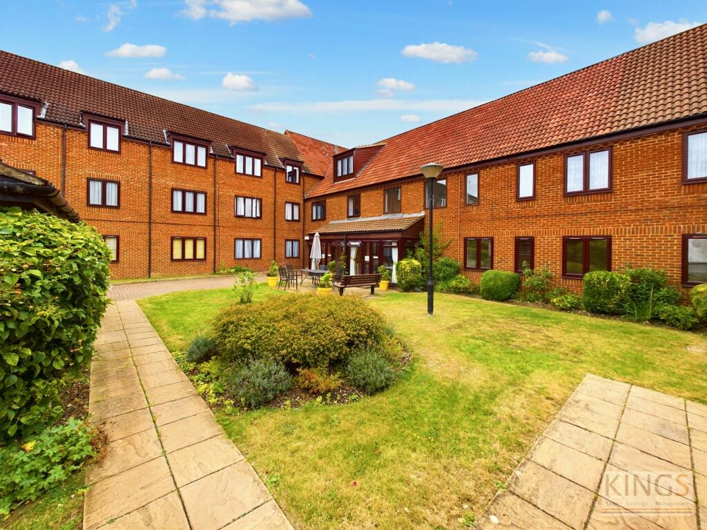 1 bedroom retirement property for sale in Ashley Court, Hatfield, AL10