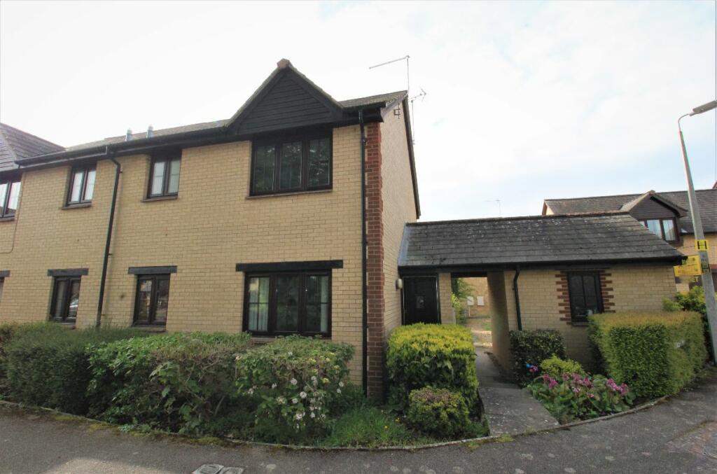 1 bedroom cluster house for sale in Hipwell Court, Olney, MK46