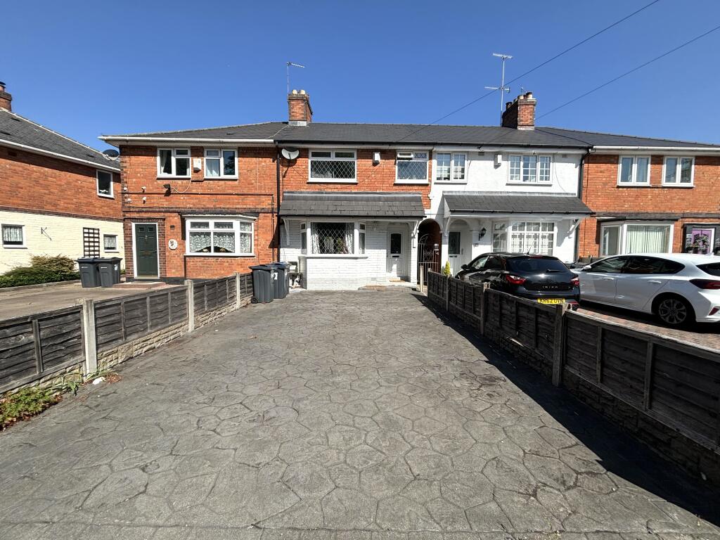 Main image of property: Middlemore Road, Northfield, B31