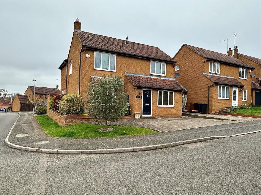 Main image of property: Aviemore Gardens, West Hunsbury, Northampton NN4