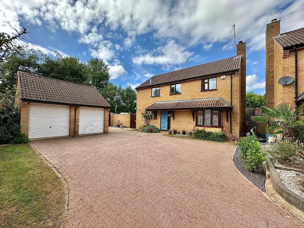 Main image of property: Tansy Close, West Hunsbury, Northampton NN4