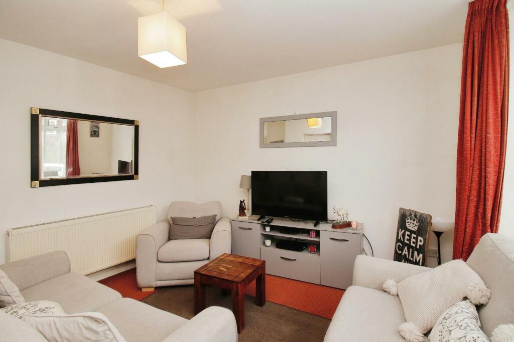 Additional property image - Warwick Road, Tyseley, Birmingham