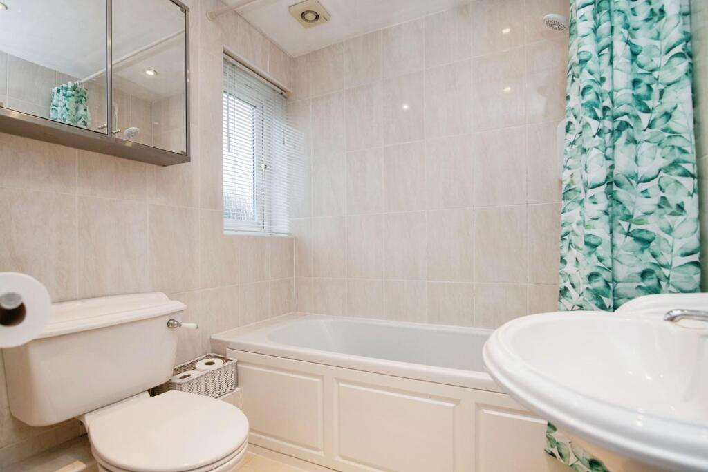 Additional property image - Oldway Drive, Solihull