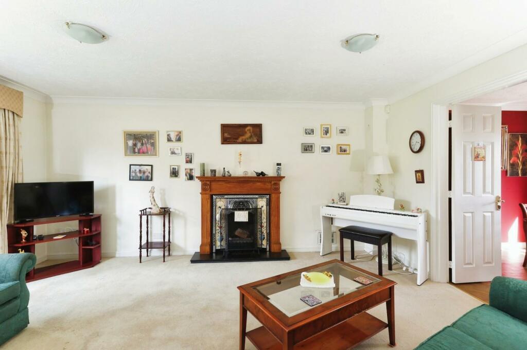 Additional property image - Lapwing Drive, Hampton-In-Arden, Solihull