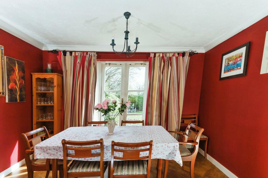 Additional property image - Lapwing Drive, Hampton-In-Arden, Solihull