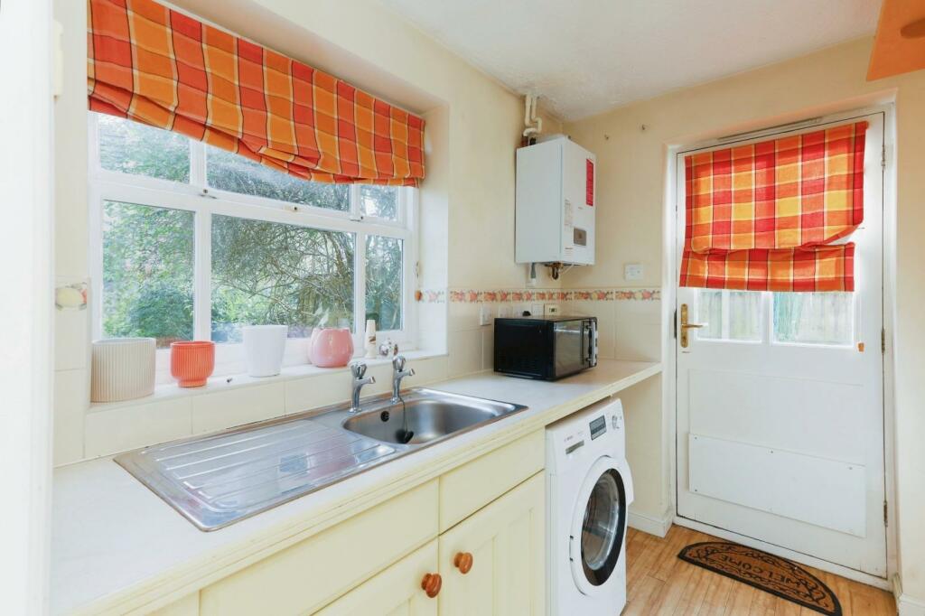 Additional property image - Lapwing Drive, Hampton-In-Arden, Solihull