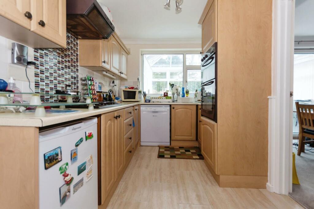 Additional property image - Belton Close, Hockley Heath, Solihull