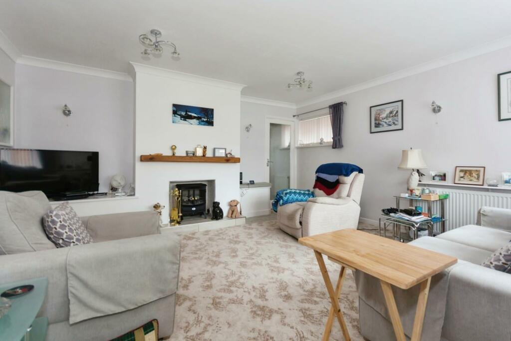 Additional property image - Belton Close, Hockley Heath, Solihull