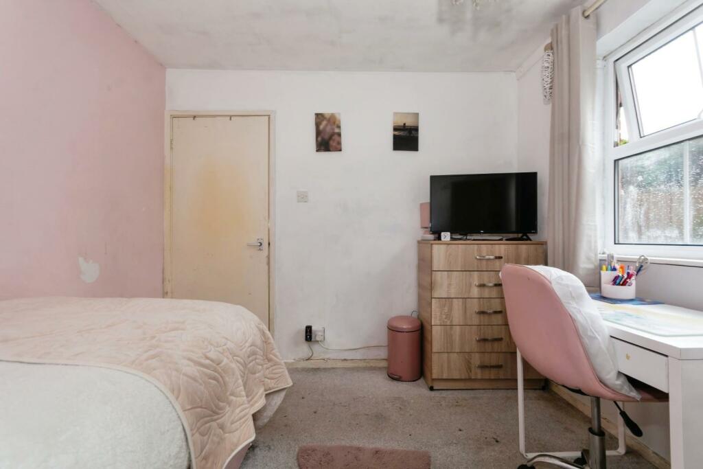 Additional property image - St. Lawrence Close, Knowle, Solihull