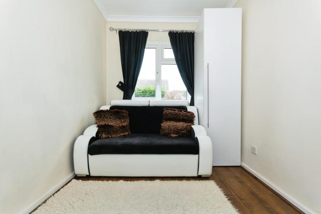 Additional property image - Trehern Close, Knowle, Solihull