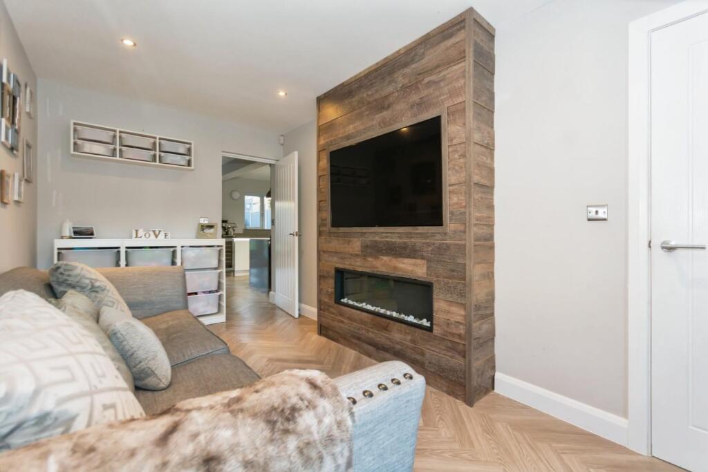 Additional property image - Stourton Close, Knowle, Solihull