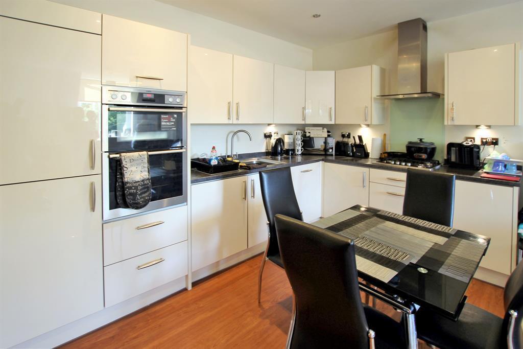 Additional property image - Berrington Close, Redditch