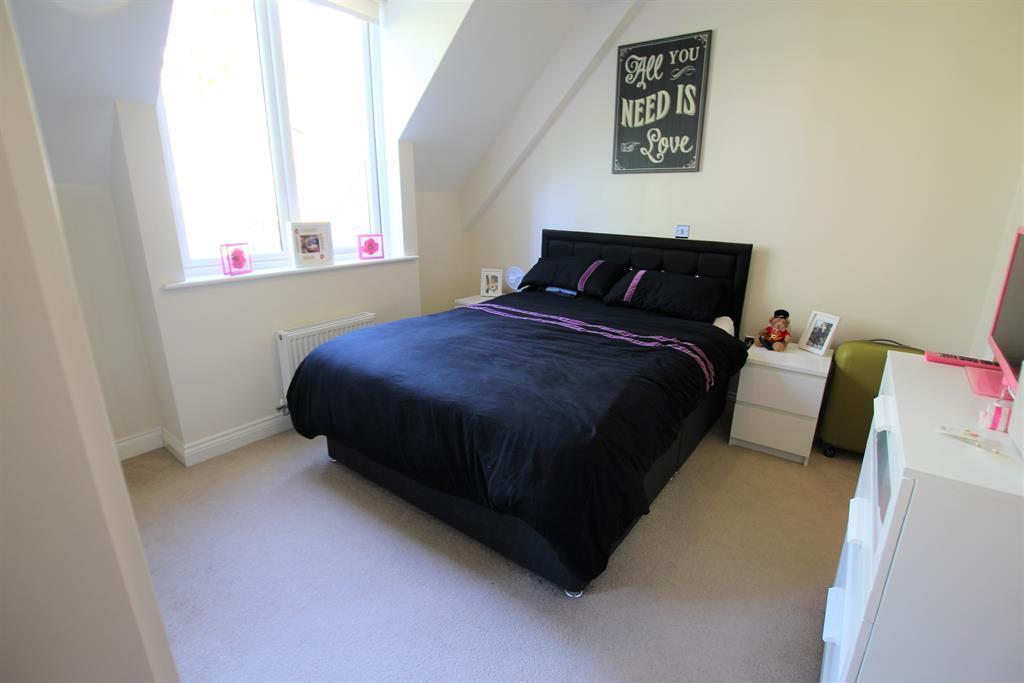 Additional property image - Berrington Close, Redditch
