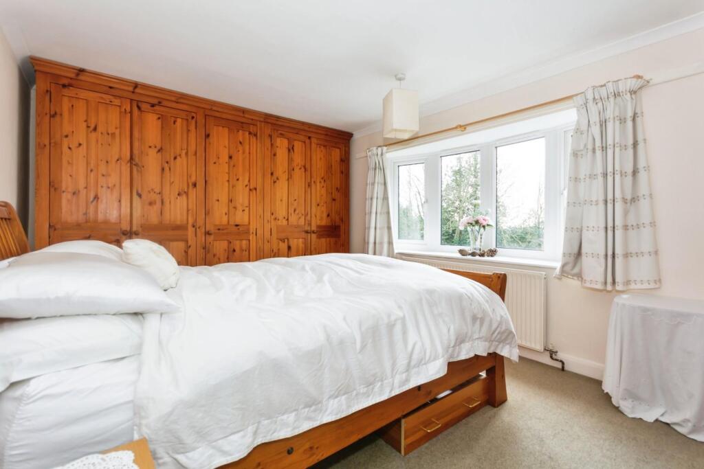 Additional property image - Elm Tree Rise, Hampton-In-Arden, Solihull