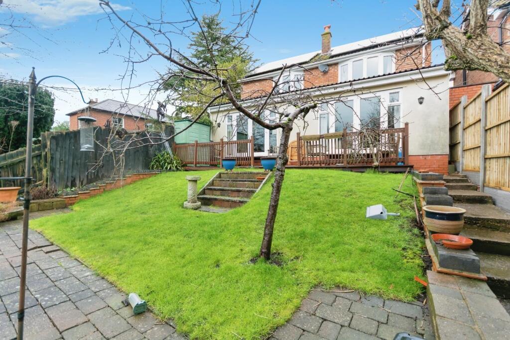 Additional property image - Elm Tree Rise, Hampton-In-Arden, Solihull