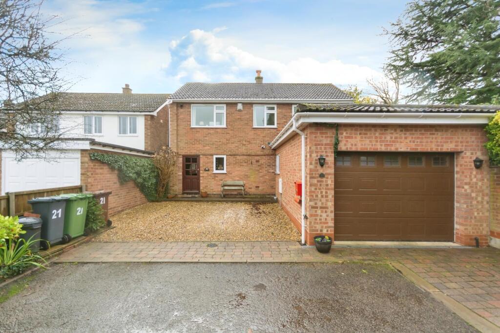 Additional property image - Elm Tree Rise, Hampton-In-Arden, Solihull