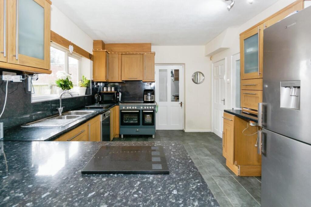 Additional property image - Longdon Road, Knowle, Solihull