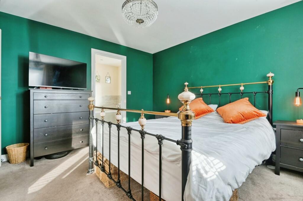 Additional property image - Yarrow Close, Tamworth
