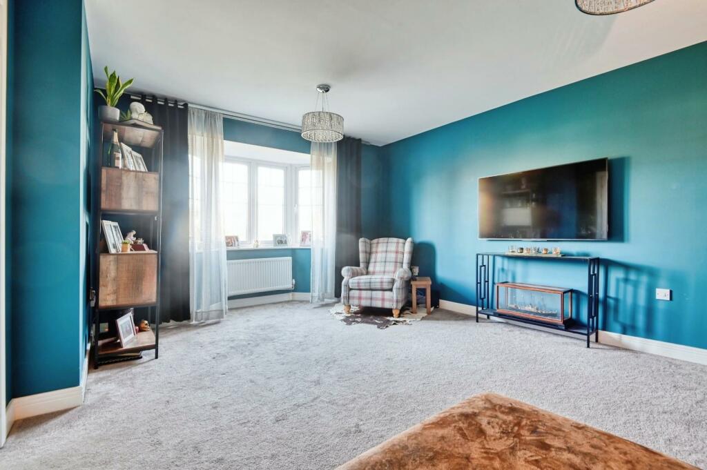 Additional property image - Yarrow Close, Tamworth