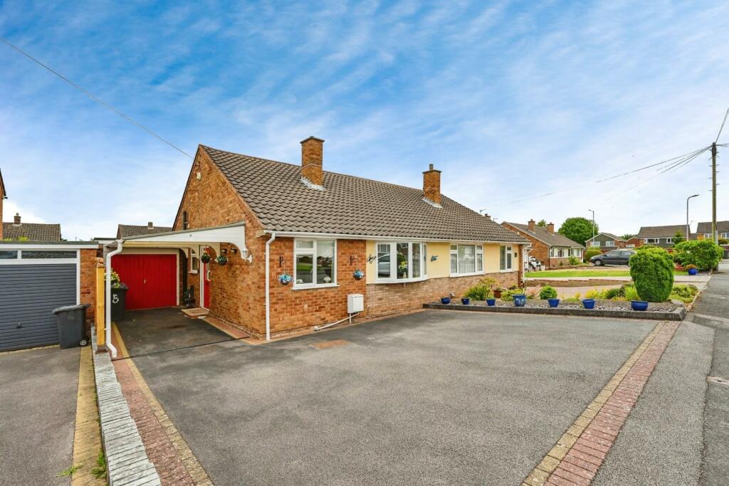 Main image of property: Odiham Close, Tamworth