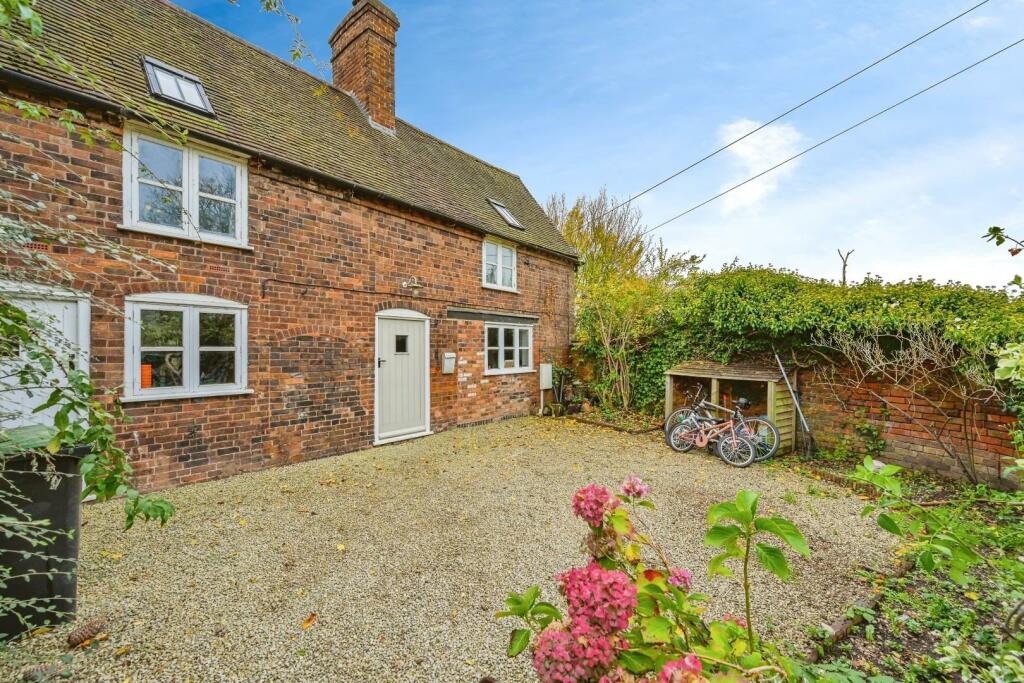 Additional property image - Coventry Road, Kingsbury, Tamworth