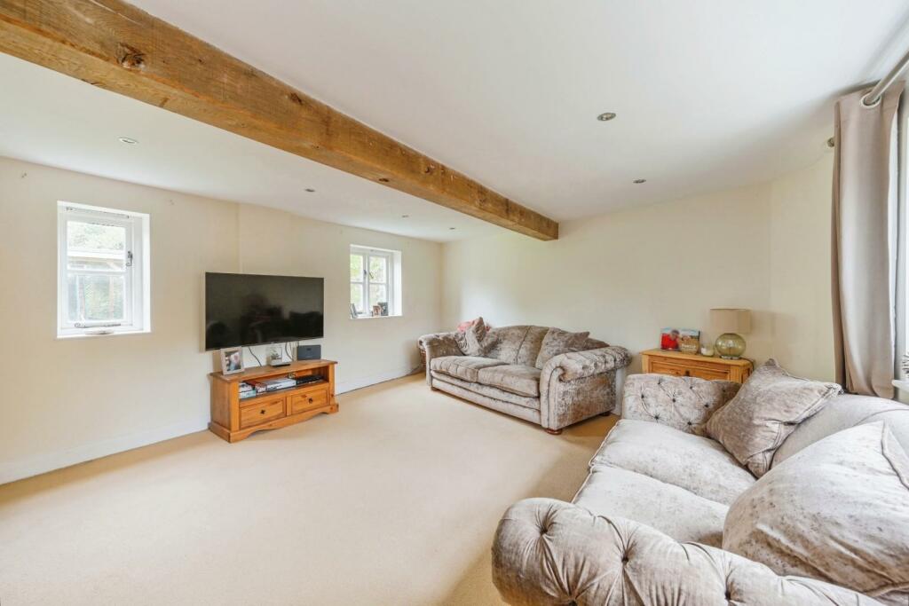 Additional property image - Coventry Road, Kingsbury, Tamworth