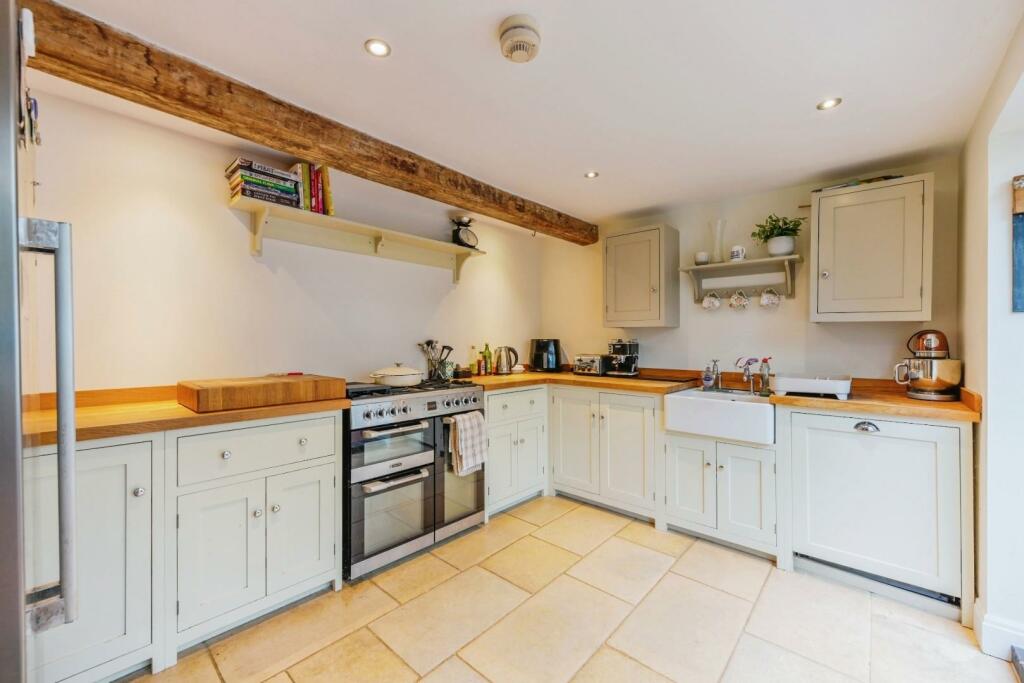 Additional property image - Coventry Road, Kingsbury, Tamworth