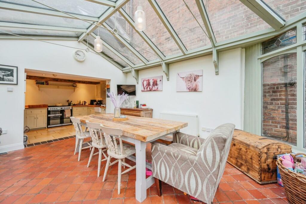 Additional property image - Coventry Road, Kingsbury, Tamworth