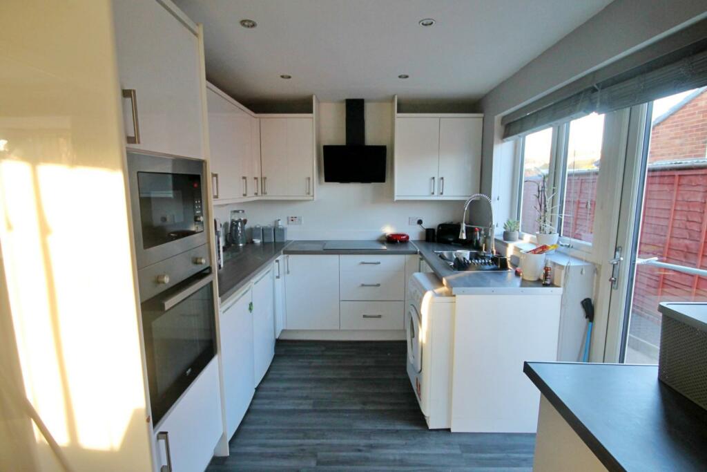Additional property image - Derwent, Tamworth