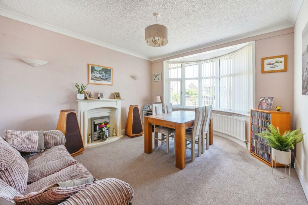 Additional property image - Lichfield Street, Fazeley, Tamworth