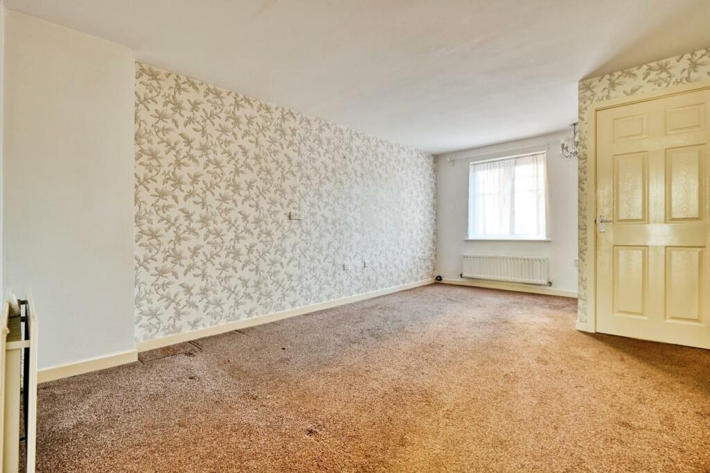 Additional property image - Lychgate Close, Glascote, Tamworth, Staffordshire