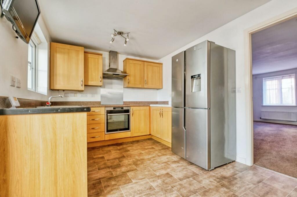 Additional property image - Lychgate Close, Glascote, Tamworth, Staffordshire