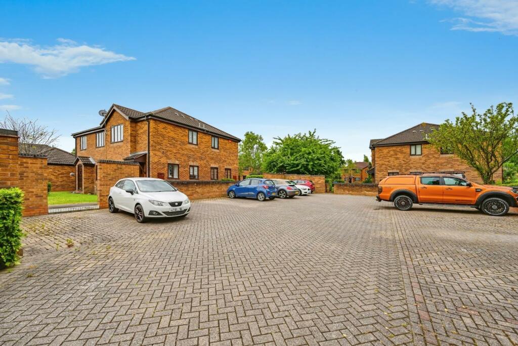 Additional property image - Willowbank, Tamworth