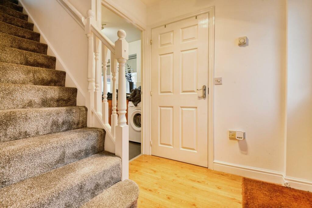Additional property image - Valley Drive, Wilnecote, Tamworth