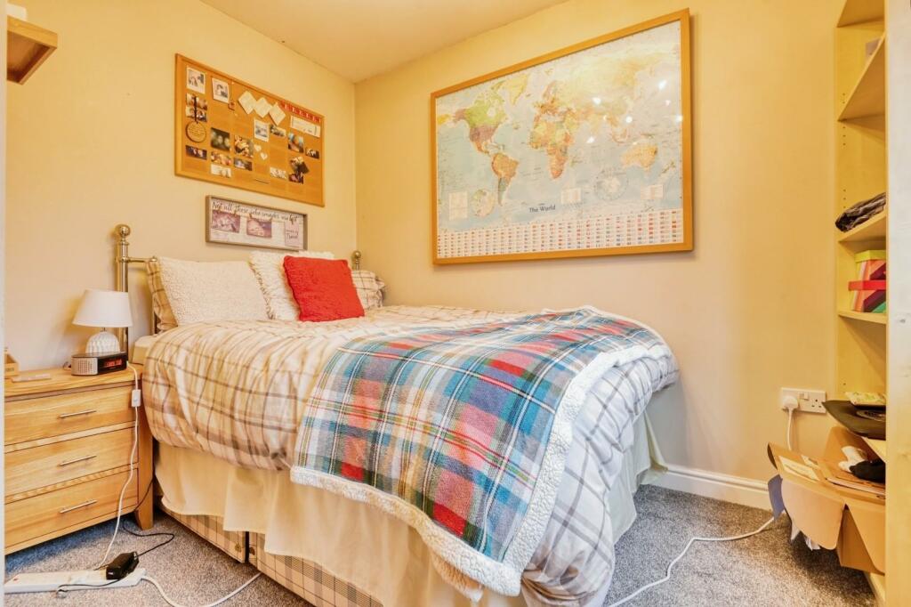 Additional property image - Valley Drive, Wilnecote, Tamworth