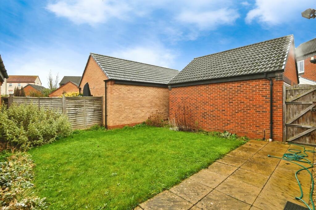 Additional property image - Valley Drive, Wilnecote, Tamworth