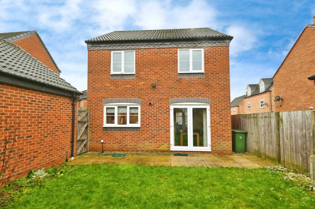 Additional property image - Valley Drive, Wilnecote, Tamworth