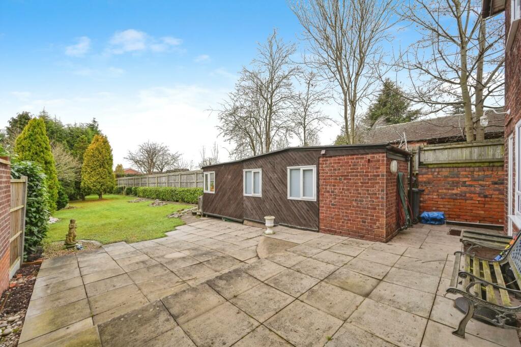 Additional property image - Dosthill Road, Two Gates, Tamworth